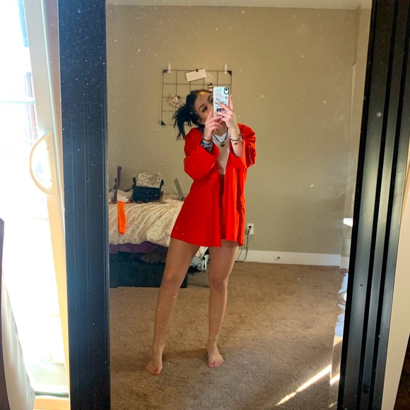 Red blazer - Picture 1 of 3